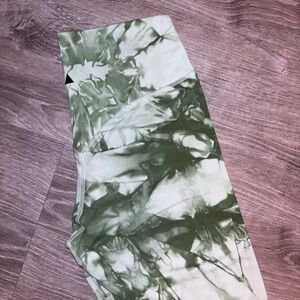 Leggings 

Worn once or twice, super comfy